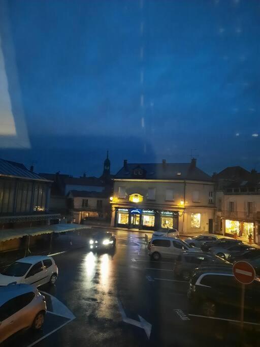 Les Halles Chaumont  Ngoại thất bức ảnh